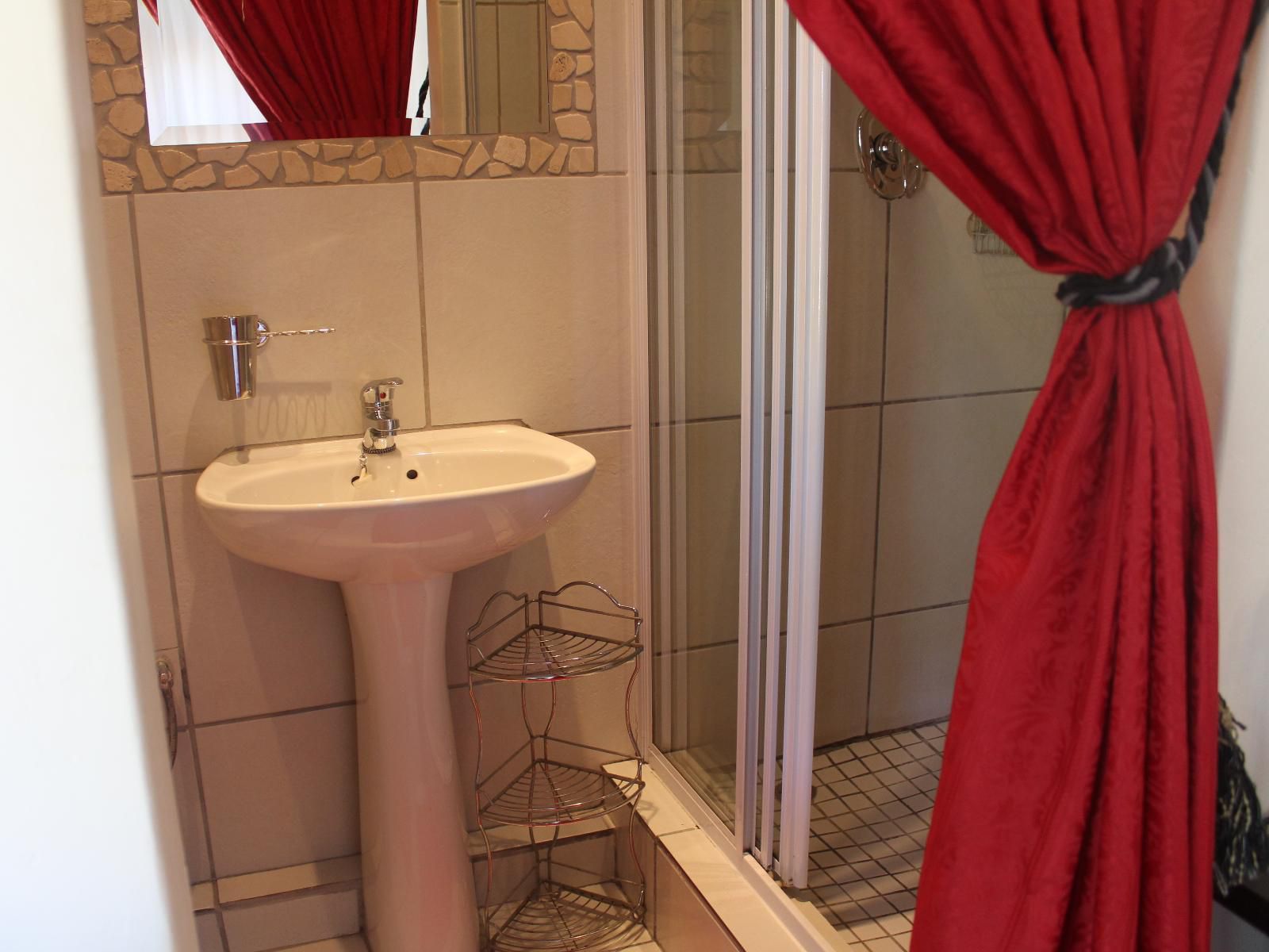 The Golden Grape Bed And Breakfast Lutzville Western Cape South Africa Bathroom