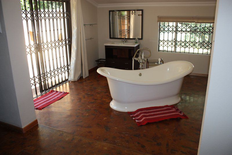 The Red Barn The Homestead Highlands Meander Mpumalanga South Africa Bathroom, Swimming Pool