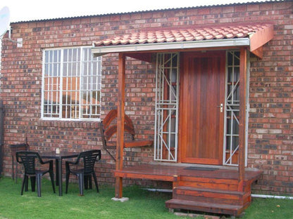 Hummingbird Self Catering Ermelo Mpumalanga South Africa House, Building, Architecture