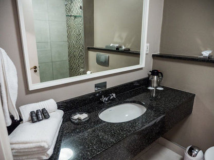 Kelway Hotel Humewood Port Elizabeth Eastern Cape South Africa Colorless, Bathroom