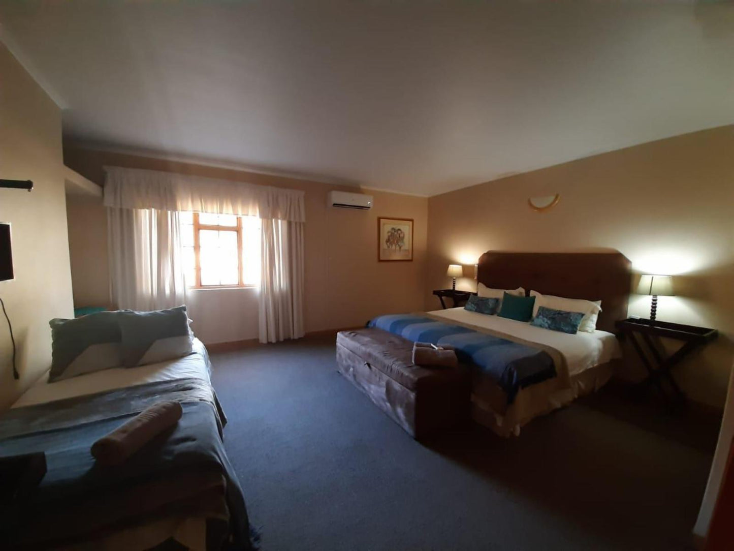 Double Room @ The Old Hatchery Mountain Retreat & Waterfall Restaurant & Pub