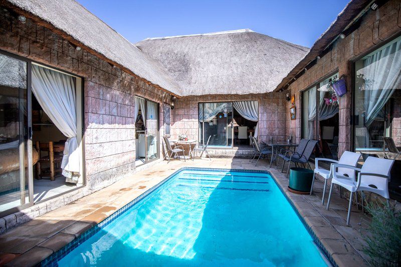 The Thatch Haven Guest House Eldoraigne Centurion Gauteng South Africa Swimming Pool