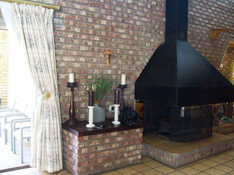 The Trend Guesthouse Queenstown Queenstown Eastern Cape South Africa Fireplace