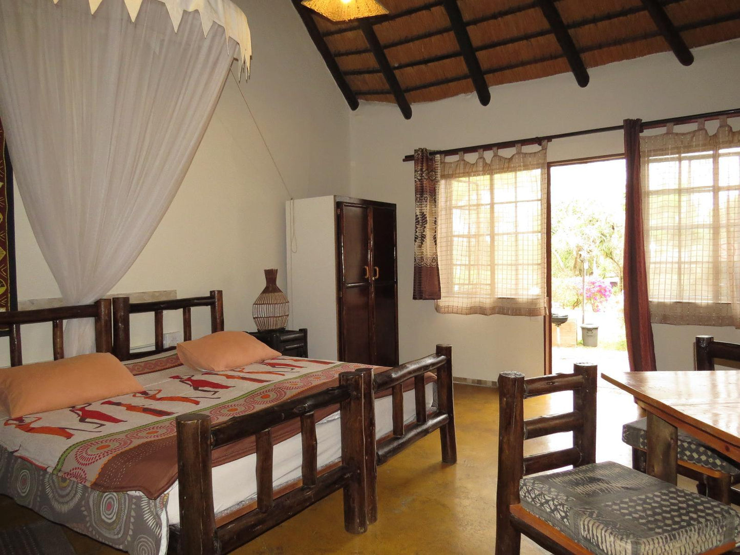 Double-Bed Room @ Thokozani Lodge