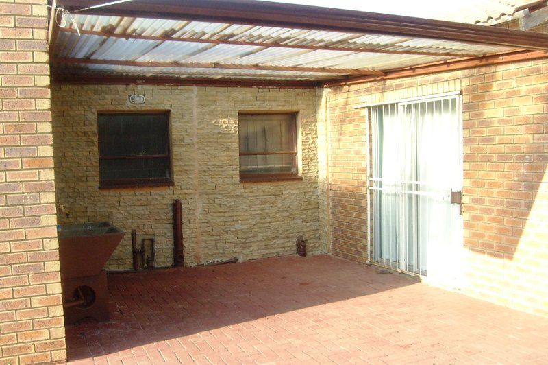 Thoriso Bed And Breakfast Rustenburg North West Province South Africa Brick Texture, Texture