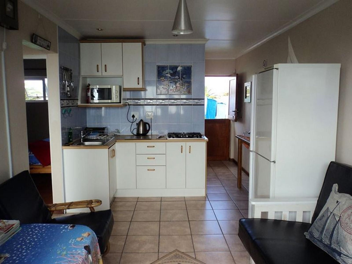 Thornbay Accommodation, Marlin Apartment, Kitchen