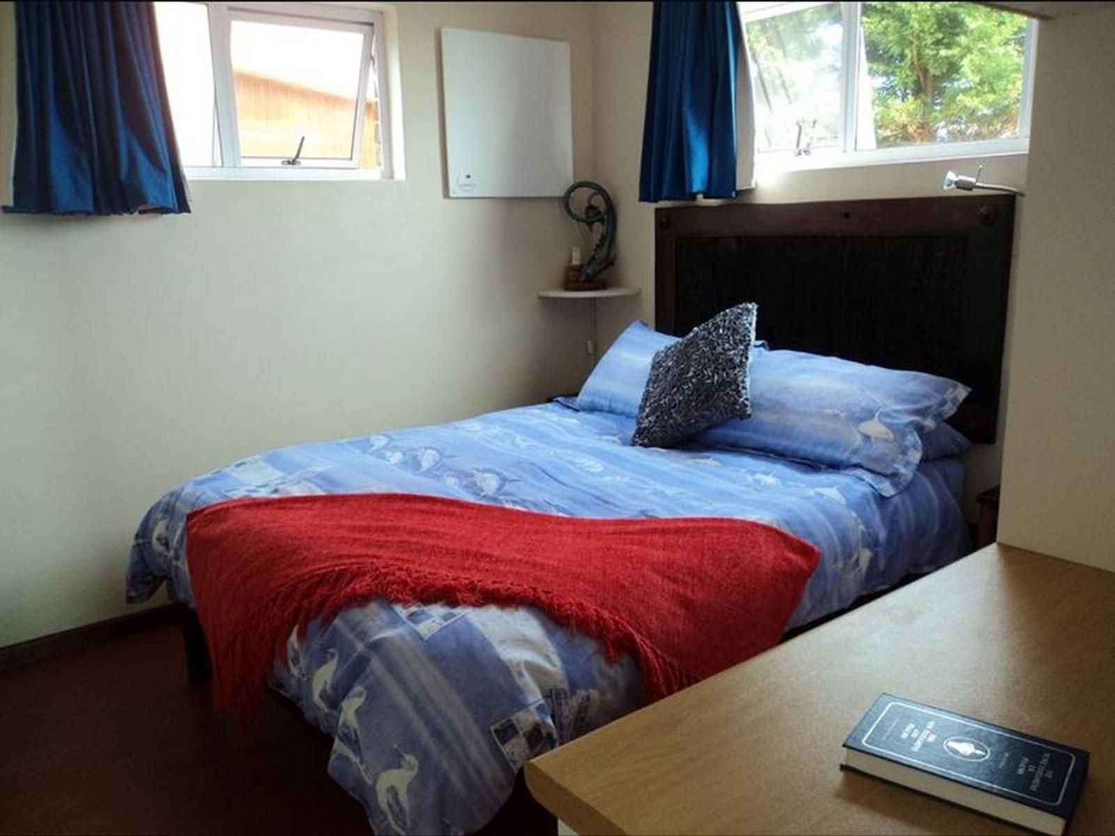 Thornbay Accommodation, Shark Apartment, Bedroom