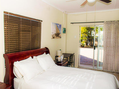 Luxury Double Room @ Three Angelz Lodge