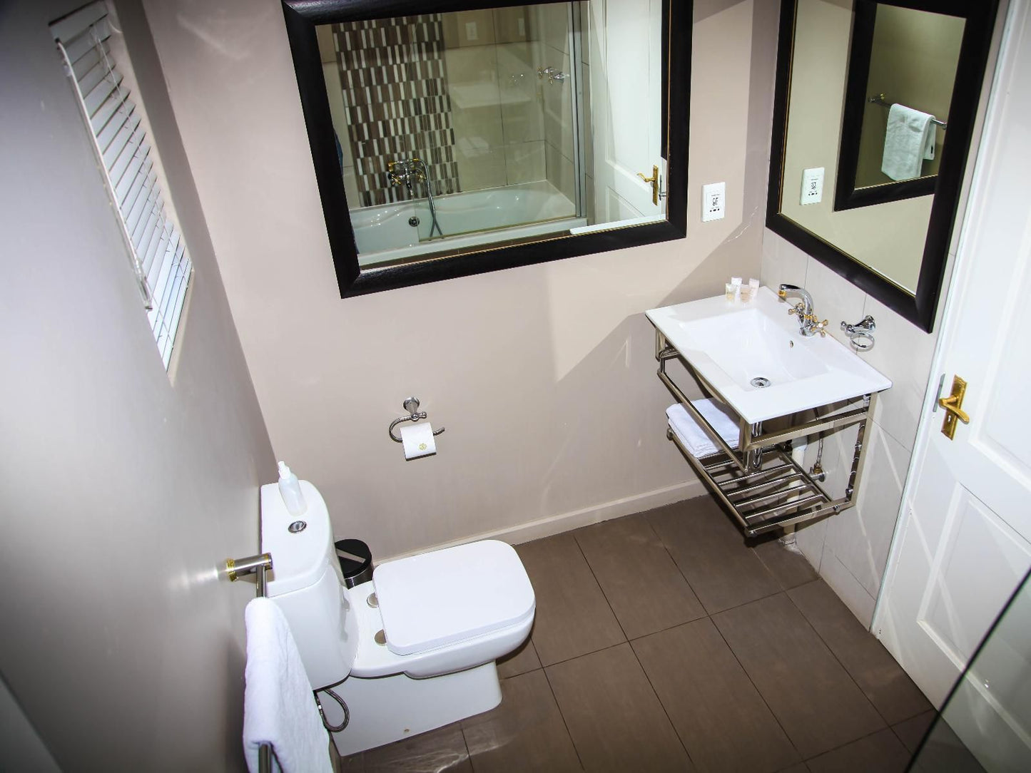 Three Rivers Lodge & Villa Anna Sophia, Luxury Double (En-suite Bathroom), Bathroom