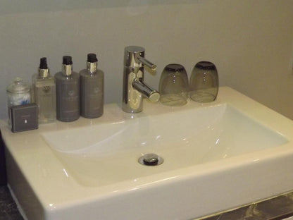 Three Boutique Hotel Oranjezicht Cape Town Western Cape South Africa Bottle, Drinking Accessoire, Drink, Bathroom