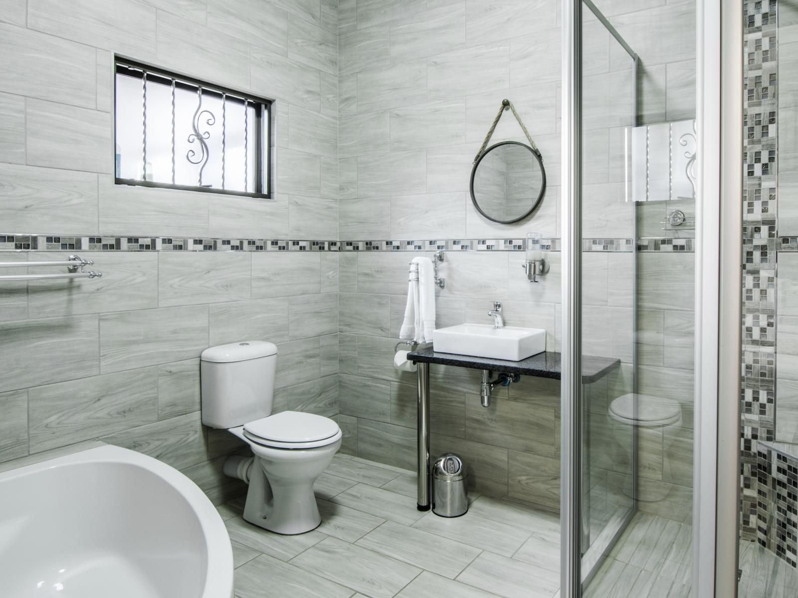 Three Olives Guesthouse Eldoraigne Centurion Gauteng South Africa Colorless, Bathroom