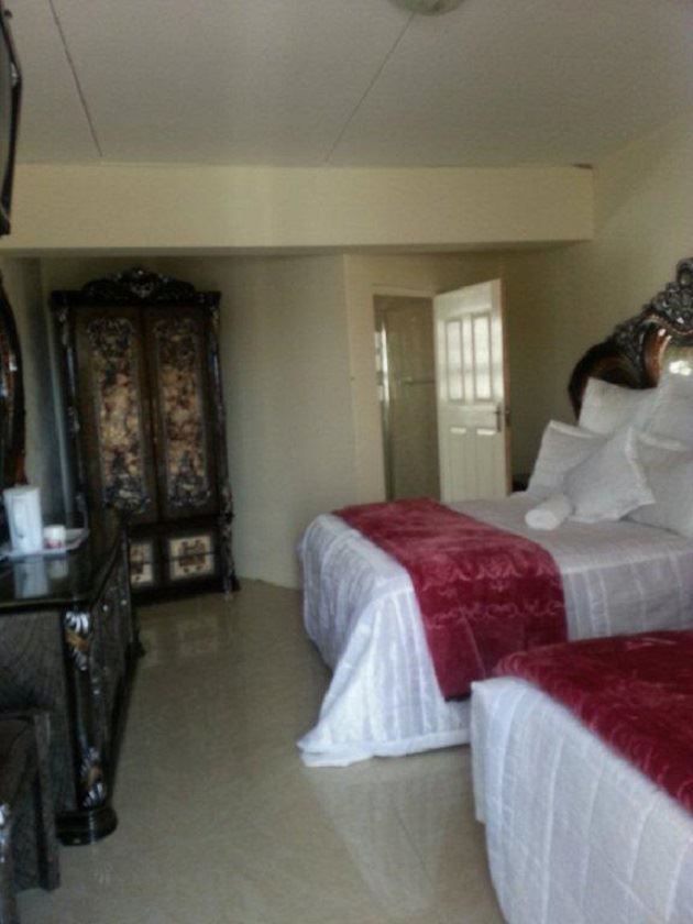 Three Trees Guest House Sunnyridge Sunnyridge East London East London Eastern Cape South Africa Bedroom