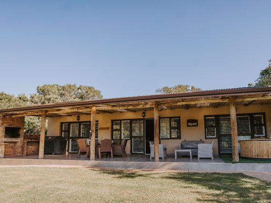 Nguni 3 Bedroom Chalet @ Thunzi Bush Lodge