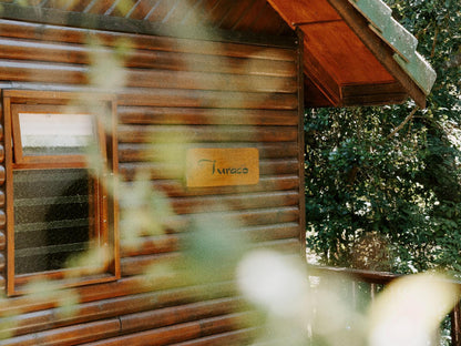 Turaco 1 Bedroom Deluxe Suite @ Thunzi Bush Lodge