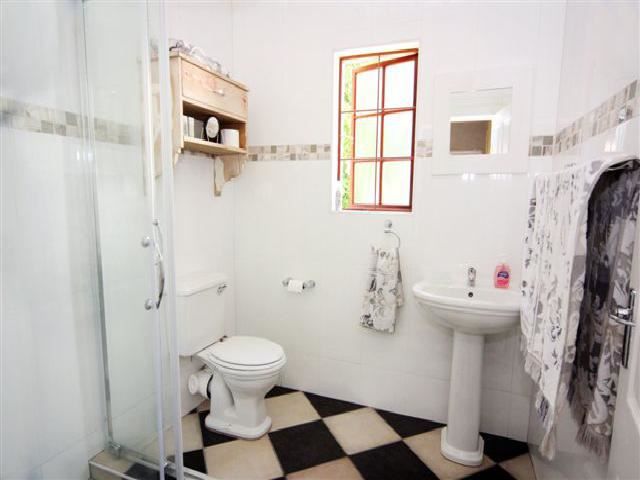 Thyme Two Stay Queenstown Eastern Cape South Africa Unsaturated, Bathroom