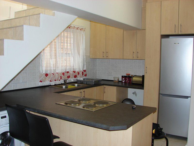 Tippers Creek Unit 2 Bluewater Bay Port Elizabeth Eastern Cape South Africa Kitchen