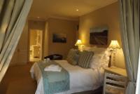 Luxury Wildthyme Room @ Tiree B&B