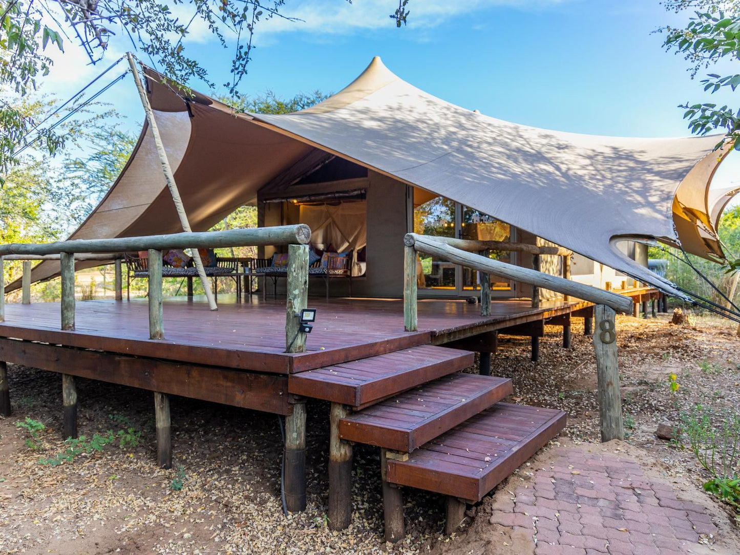 Tlouwana Camp, Double Premier Tent