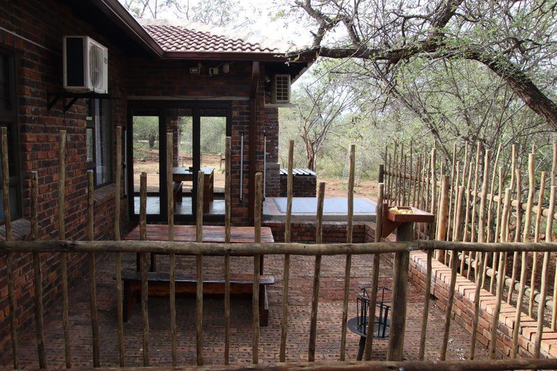 Tora Rona Marloth Park Mpumalanga South Africa Cabin, Building, Architecture