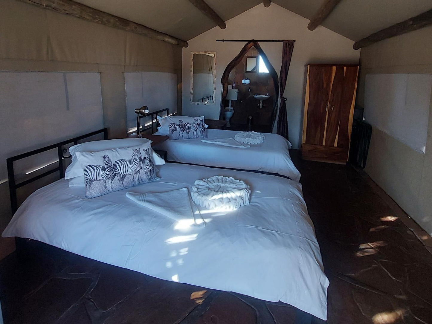 Torgos Lodge, Luxury Campsites, Bedroom