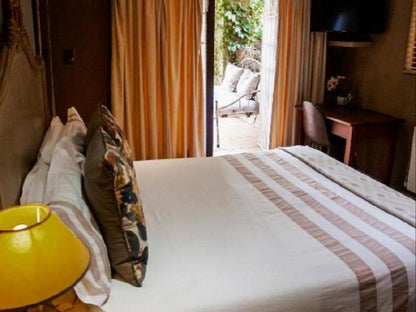 Deluxe Double Room @ Town And Country