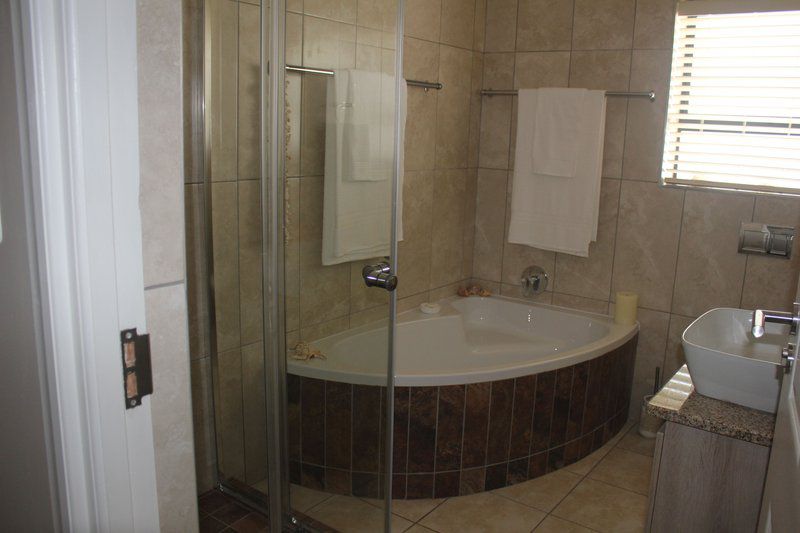 Traveller S Rest Reebok Reebok Western Cape South Africa Bathroom