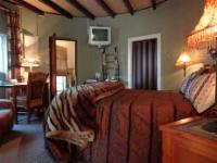 AFRICAN FAMILY SUITE @ Tree Tops And Treats Guest House