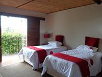 CANE SUITE @ Tree Tops And Treats Guest House
