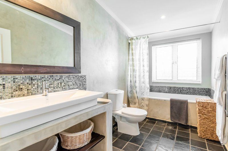 Trendy Lux Loft Apartment Thesen Island Knysna Western Cape South Africa Bathroom