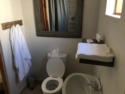 Bathroom, Trust Lodging, Van Ryneveld (Strand), Strand