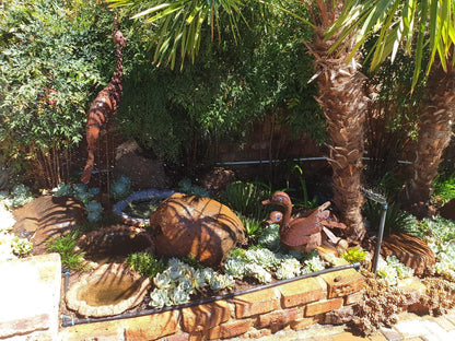 Tsessebe Guesthouse, Palm Tree, Plant, Nature, Wood, Garden