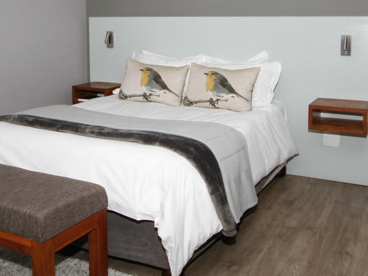 Modern Luxury Double Room @ Tsessebe Guest House