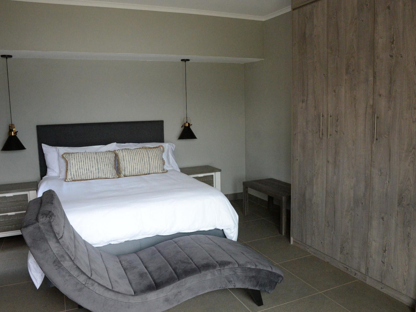 Tshivhase Nature Reserve, Executive Chalets, Bedroom