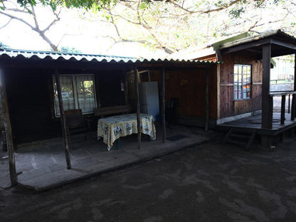 Honkidori -wooden cabin @ Tugela Mouth Resort