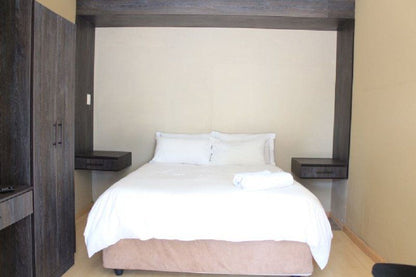 Tukha Guesthouse Tempe Bloemfontein Free State South Africa Bedroom