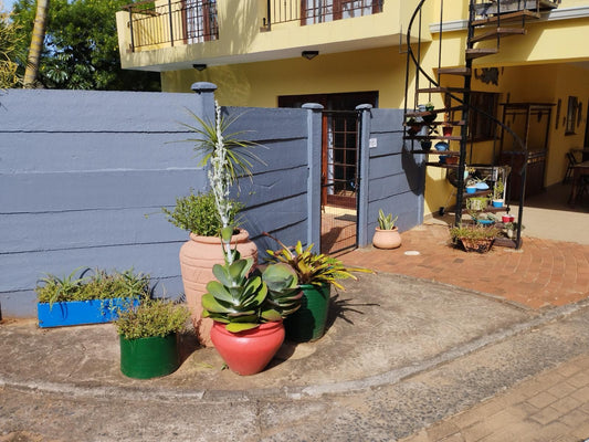 Tuksumduin Guesthouse Ballito Kwazulu Natal South Africa House, Building, Architecture, Plant, Nature, Garden