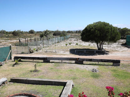 Tula Guest Farm, Ruin, Architecture