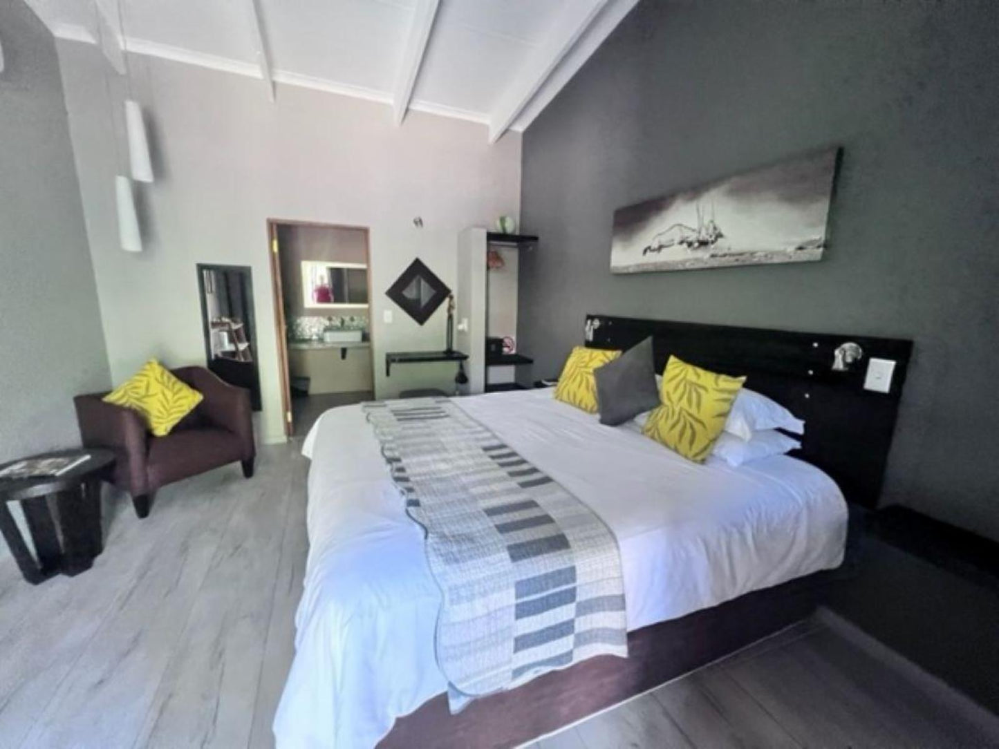 King Size Rooms @ Turaco Lodge