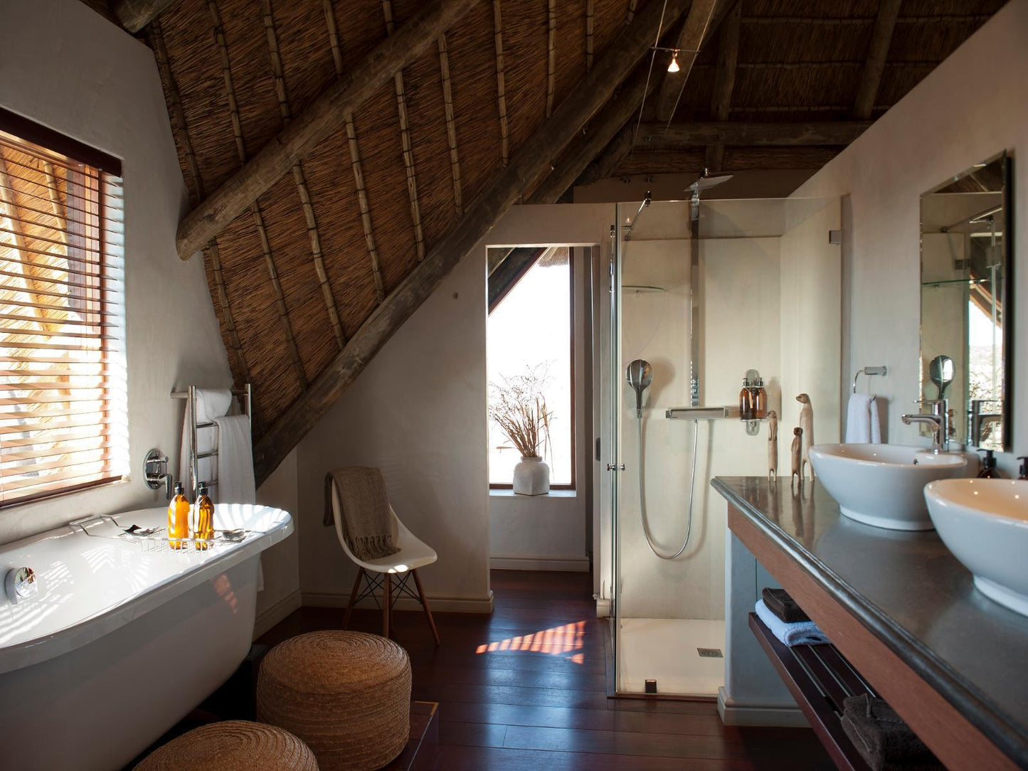 Luxury Room @ Tutwa Desert Lodge