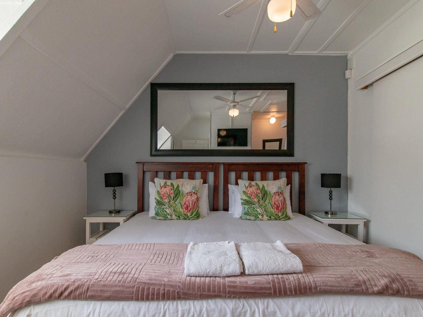 Twentyfour 17 Inn Hermanus Western Cape South Africa Unsaturated, Bedroom