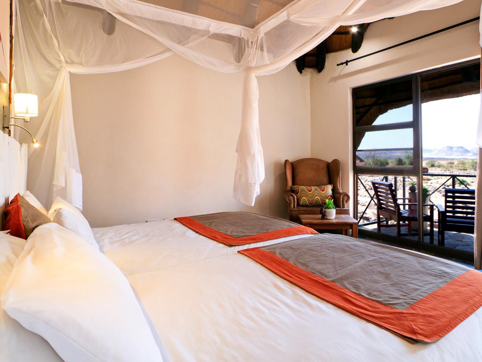 Twyfelfontein Country Lodge, Interleading Twin Room, Bedroom