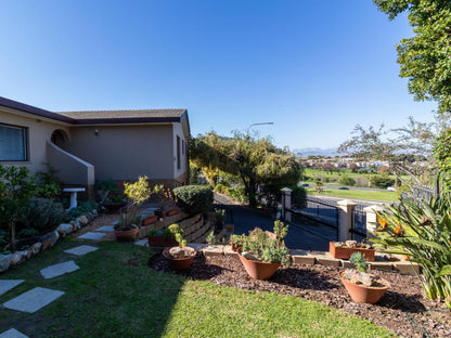 Tyger Classique (Cape Town, Tyger Valley), House, Building, Architecture, Plant, Nature, Garden