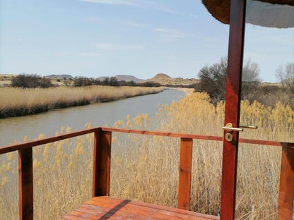 Bird Hide @ Tzamenkomst River Lodge