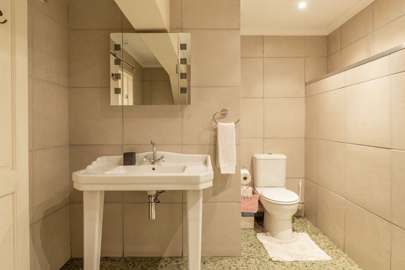 Uber Luxurious Nyc Style Penthouse Cape Town City Centre Cape Town Western Cape South Africa Sepia Tones, Bathroom