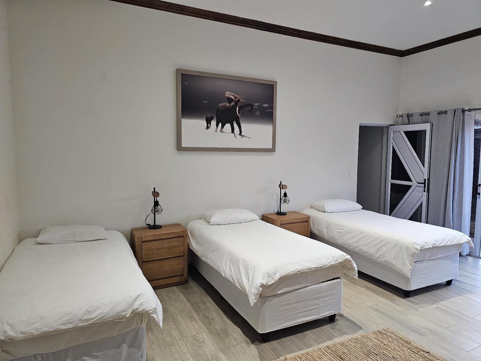 Ugab Game Farm & Lodge, Luxury Twin, Bedroom