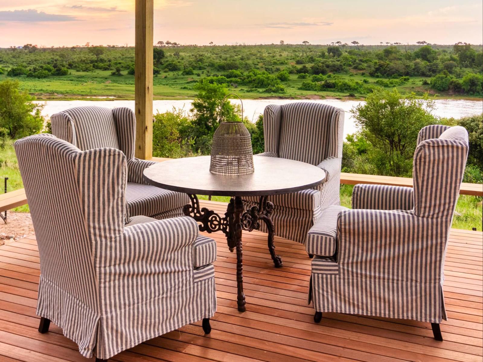 Ukuthula House, Living Room