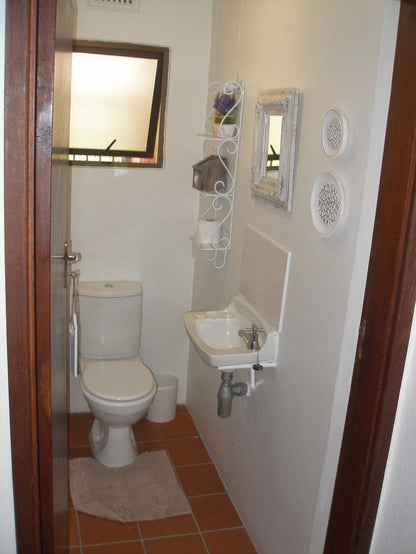 Umdloti Cabanas 29 Selection Beach Durban Kwazulu Natal South Africa Bathroom