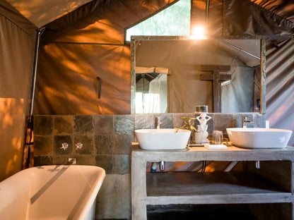 Leadwood Luxury Tent @ Umkumbe Bush Lodge Luxury Tented Camp