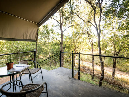 Leadwood Luxury Tent @ Umkumbe Bush Lodge Luxury Tented Camp