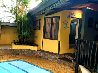 Umlilo Lodge, Small Room, House, Building, Architecture, Palm Tree, Plant, Nature, Wood, Swimming Pool